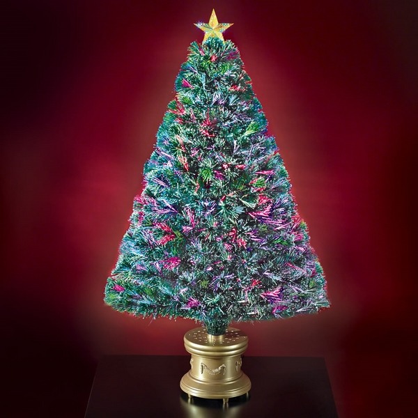 10 Sparkling Fiberoptic Christmas Tree Ideas