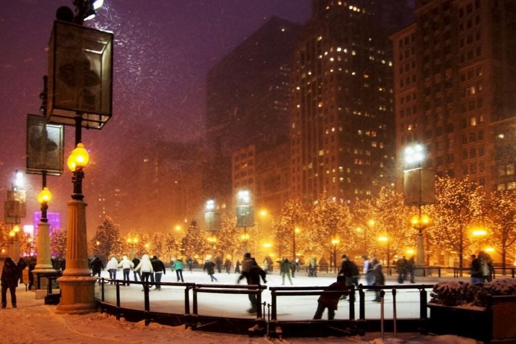 7 Festive Christmas Events In Chicago