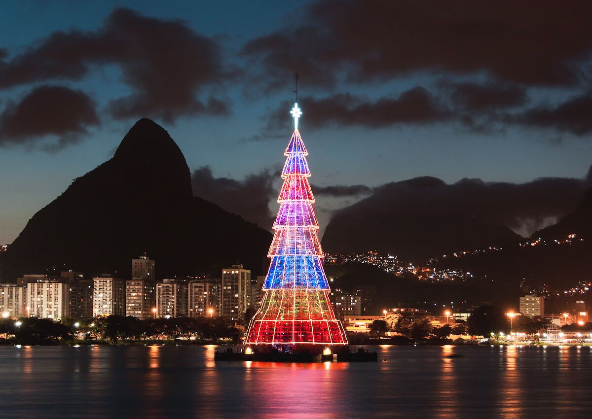 7 Traditional South American Christmas Tree Decorations