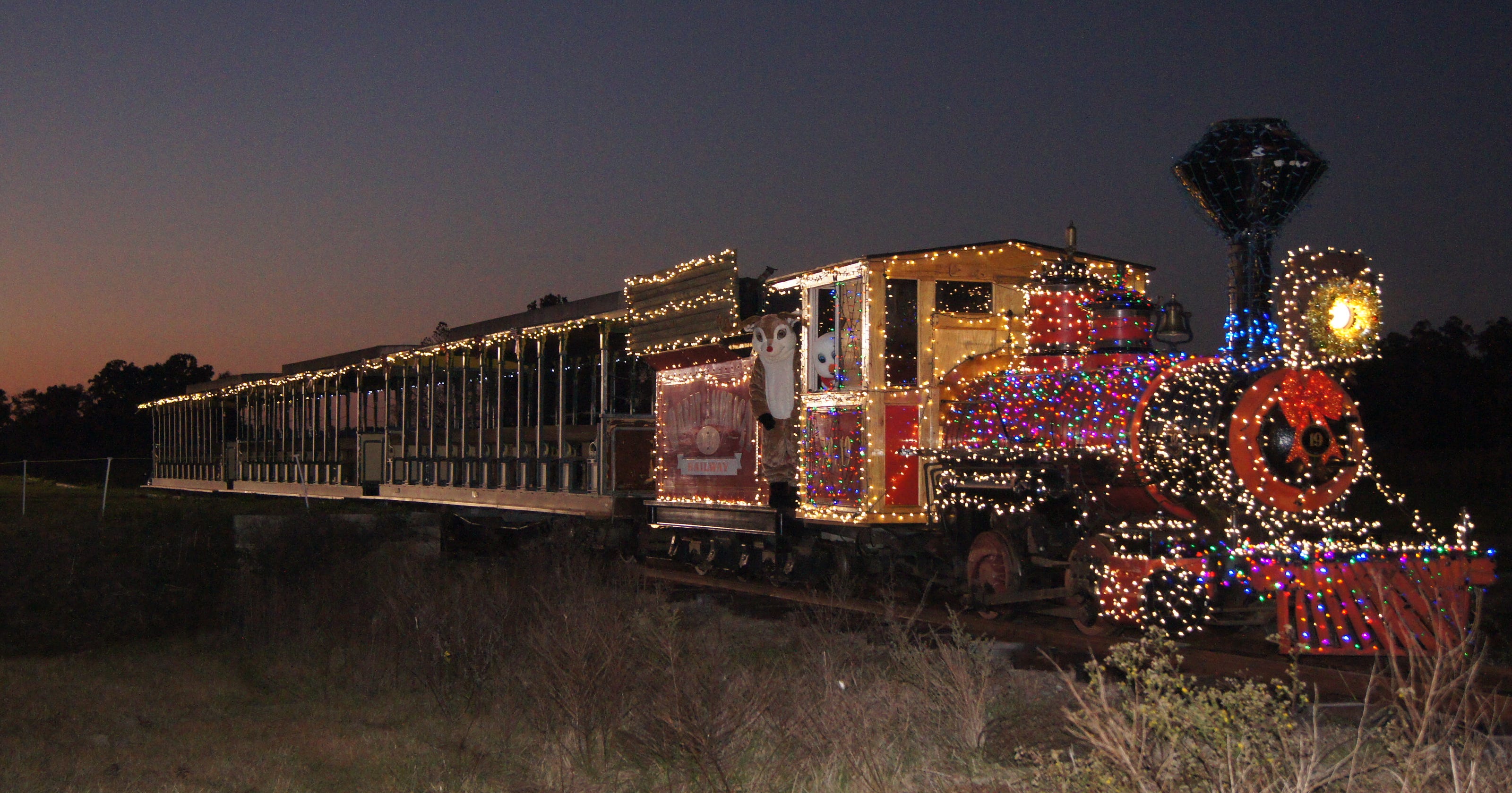 Holiday Christmas Express Train Rides To Enjoy