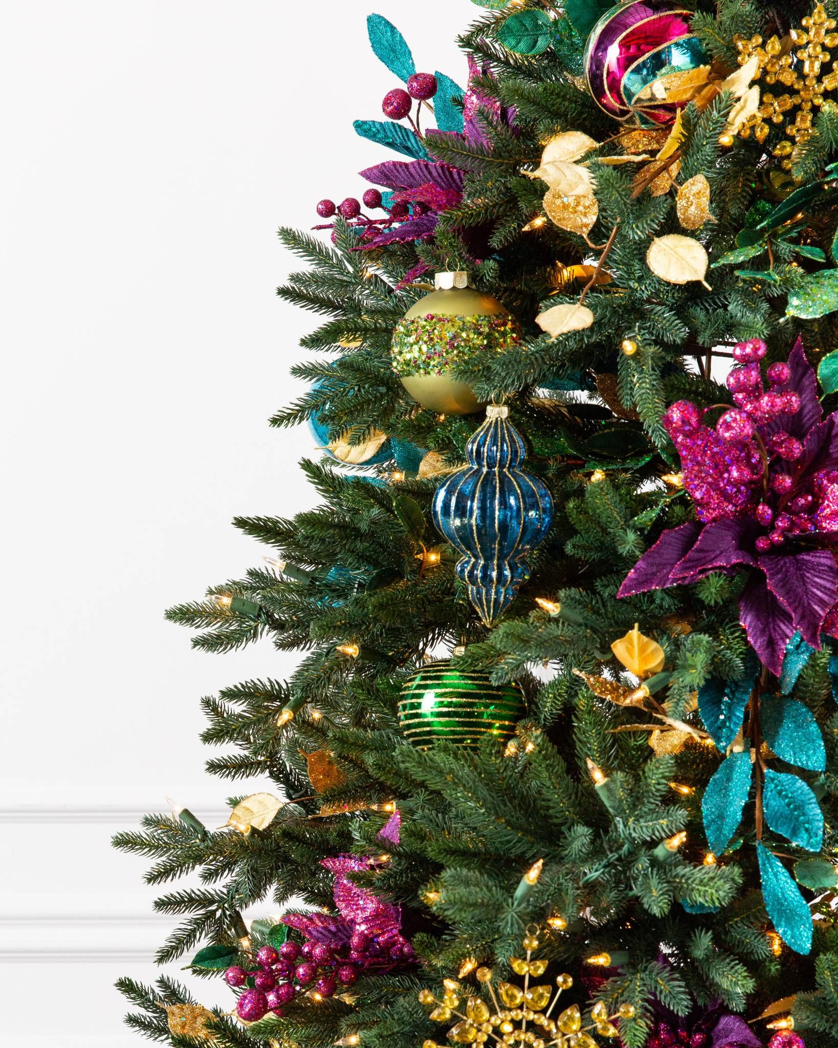 Top 7 Holiday Picks For Christmas Tree