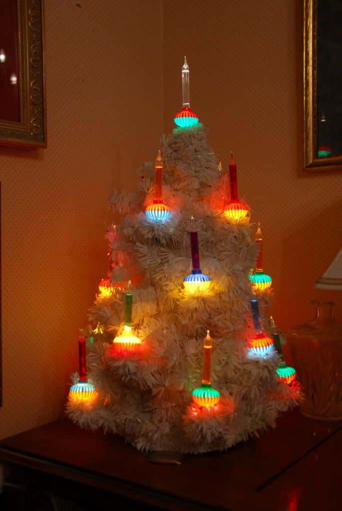 Vintage Bubble Light Christmas Tree Decor Inspiration